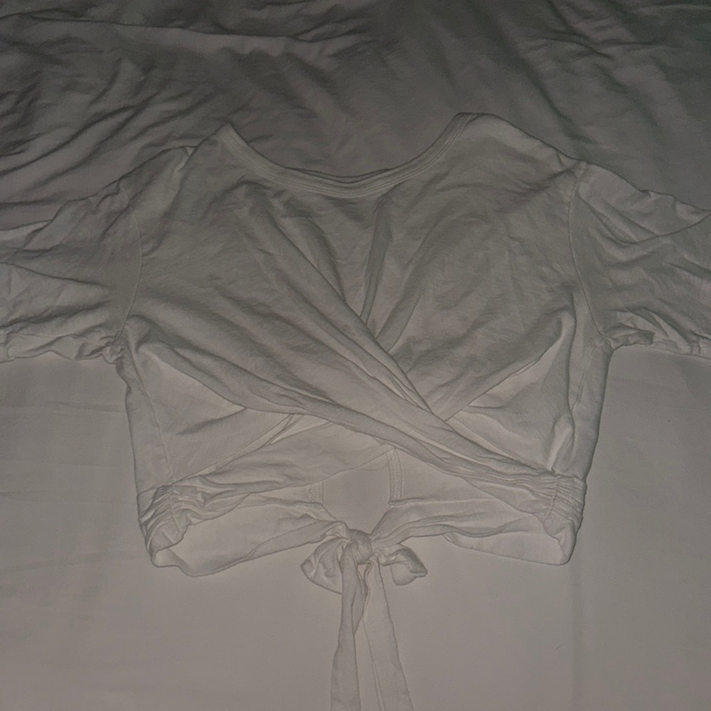 Aerie tied cropped t-shirt